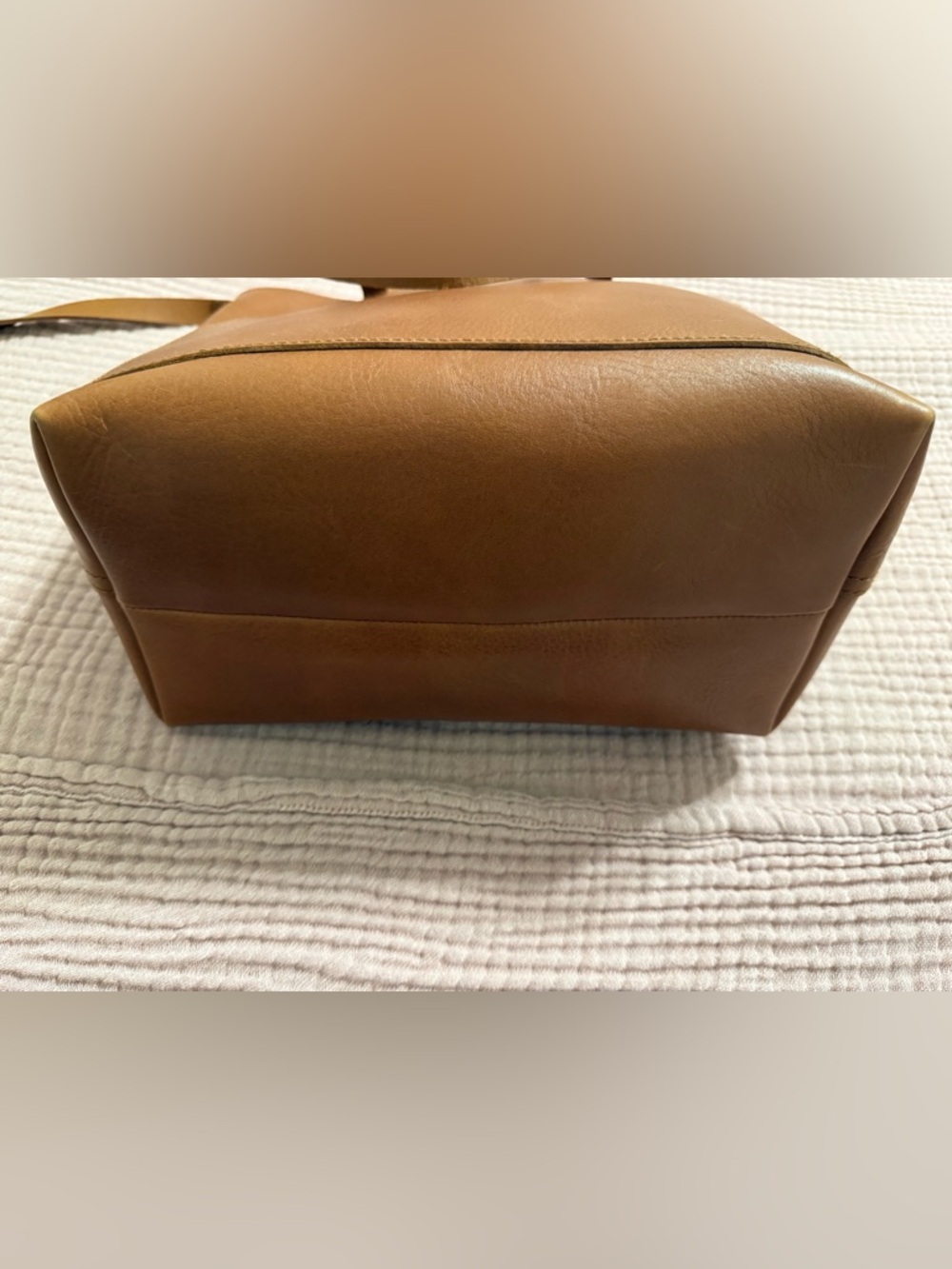 Madewell Zip-Top Medium Transport Leather Tote with Adjustable Strap- Like New - Picture 12 of 16